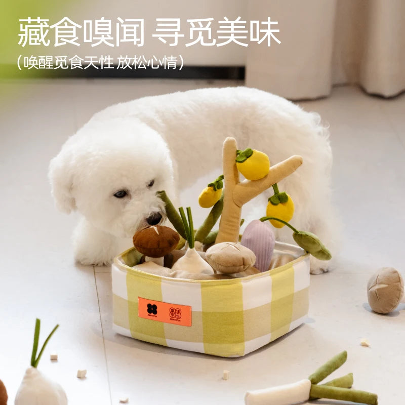 Mewoofun Snuffle Toys Vegetable-Shape Interactive Toy Dog