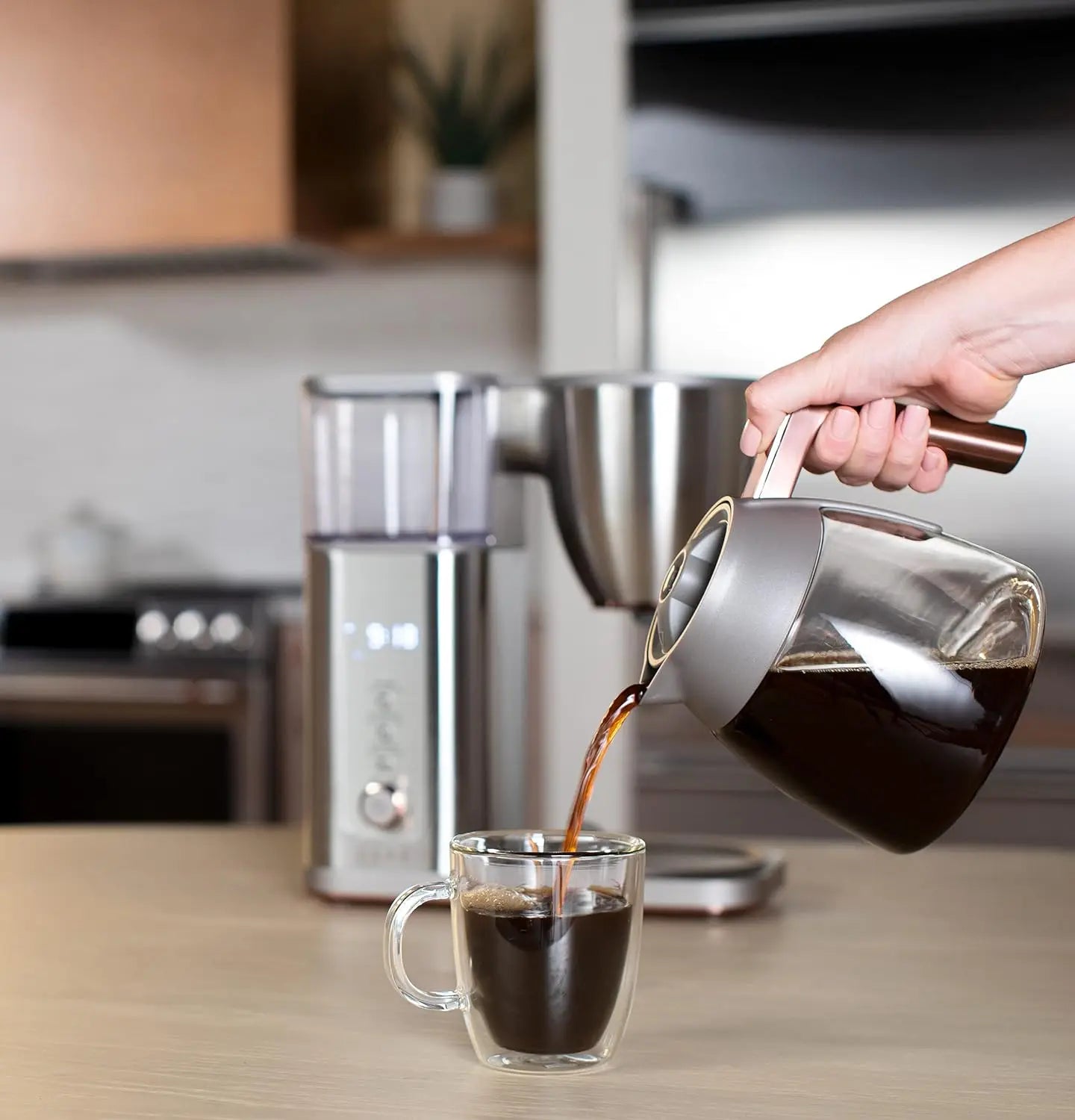 Specialty Drip 10-Cup Glass Carafe Coffee Maker.